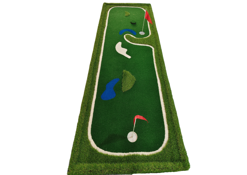 Indoor Mini Putting Green – Portable Golf Practice Mat with Flags & Cups